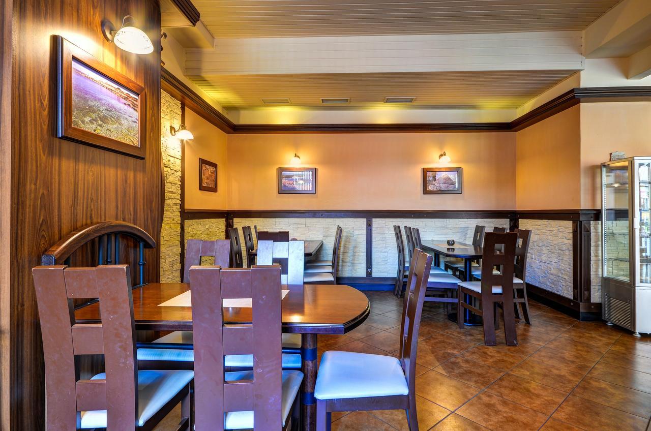 Hotel Pizzeria Istria Velké Losiny Kültér fotó