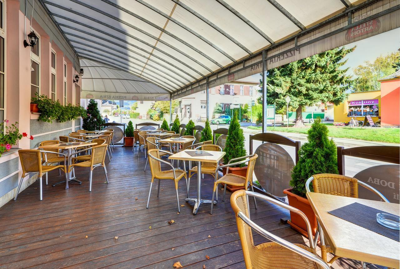 Hotel Pizzeria Istria Velké Losiny Kültér fotó