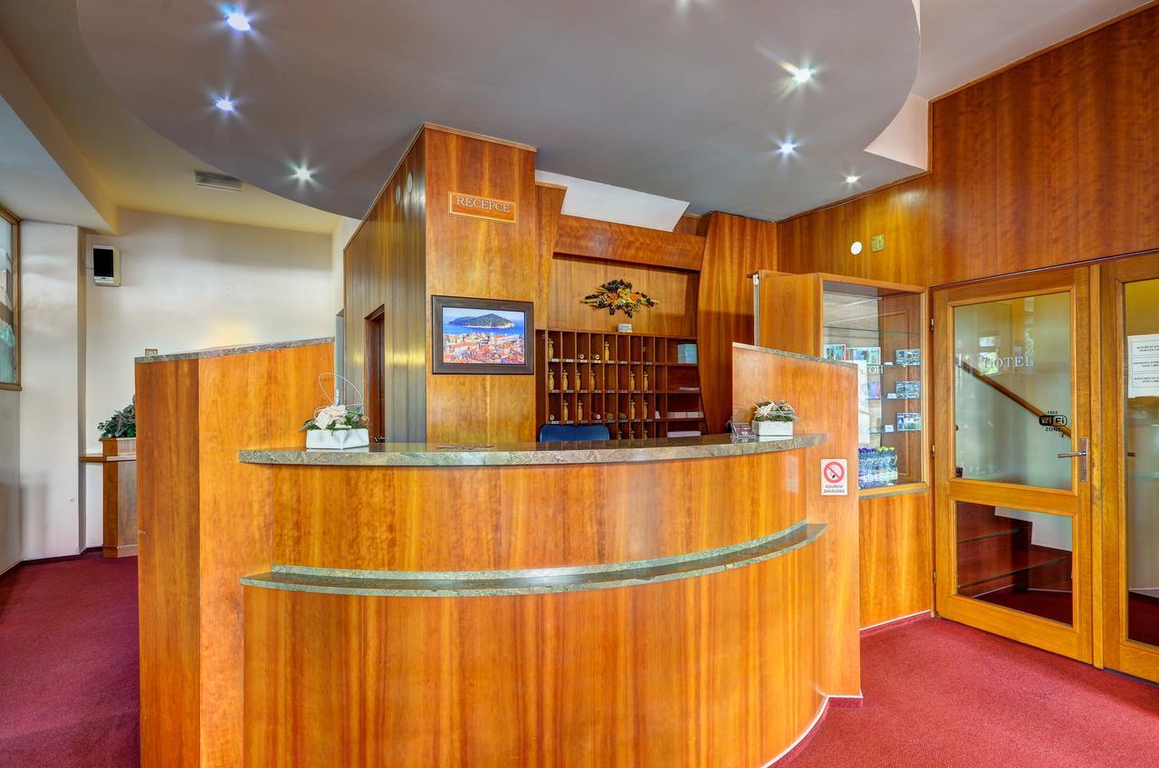 Hotel Pizzeria Istria Velké Losiny Kültér fotó