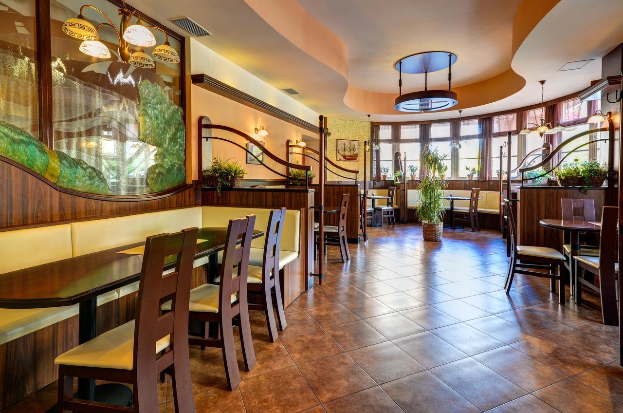 Hotel Pizzeria Istria Velké Losiny Kültér fotó